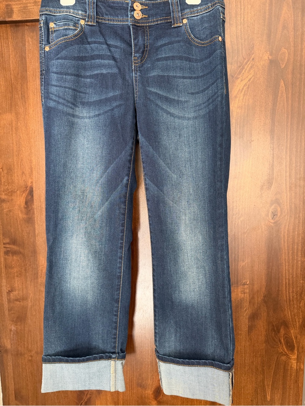 INC curvy leg cropped with cuff jeans